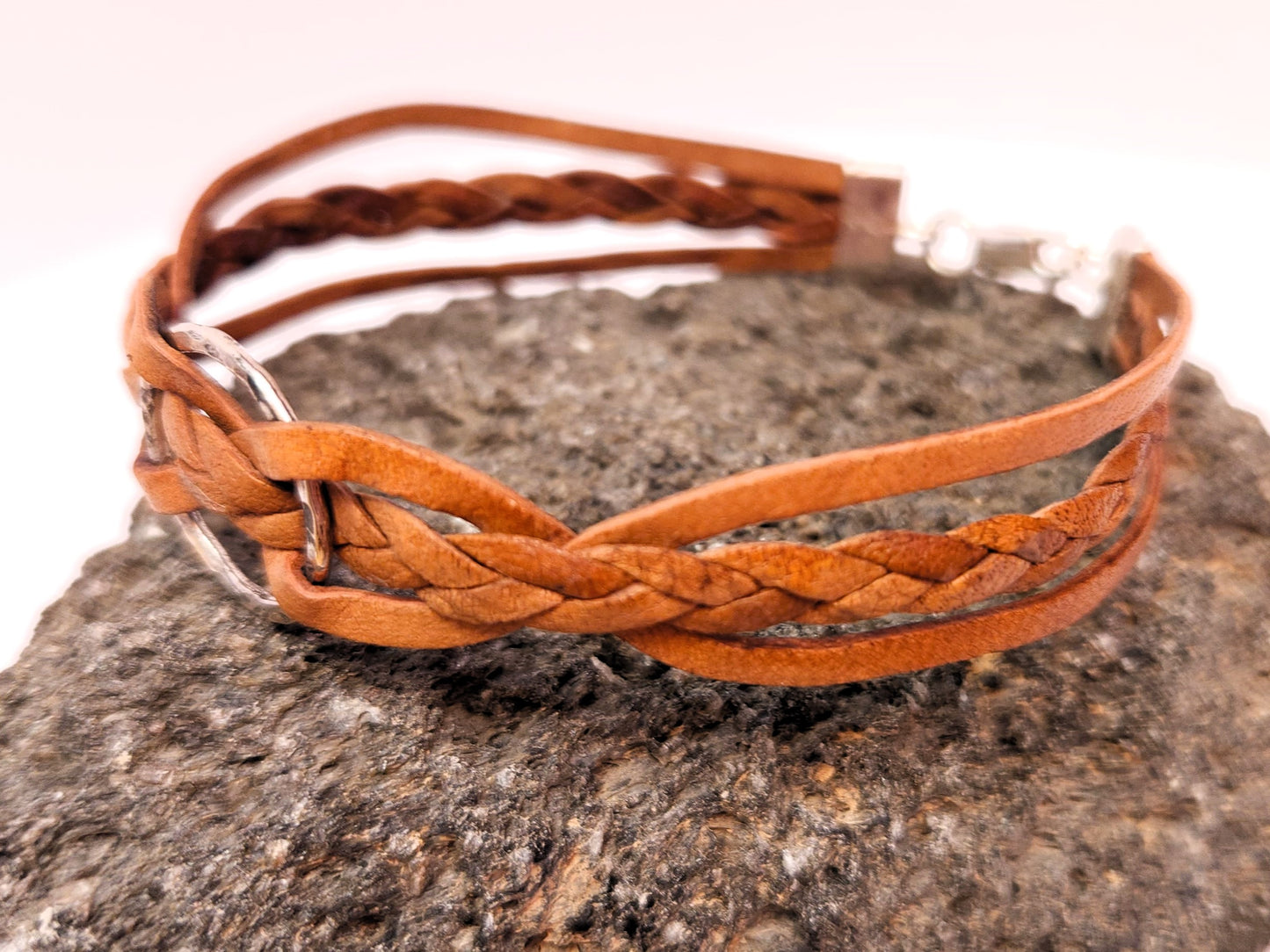 Eternity Bracelet - Saddle Tan