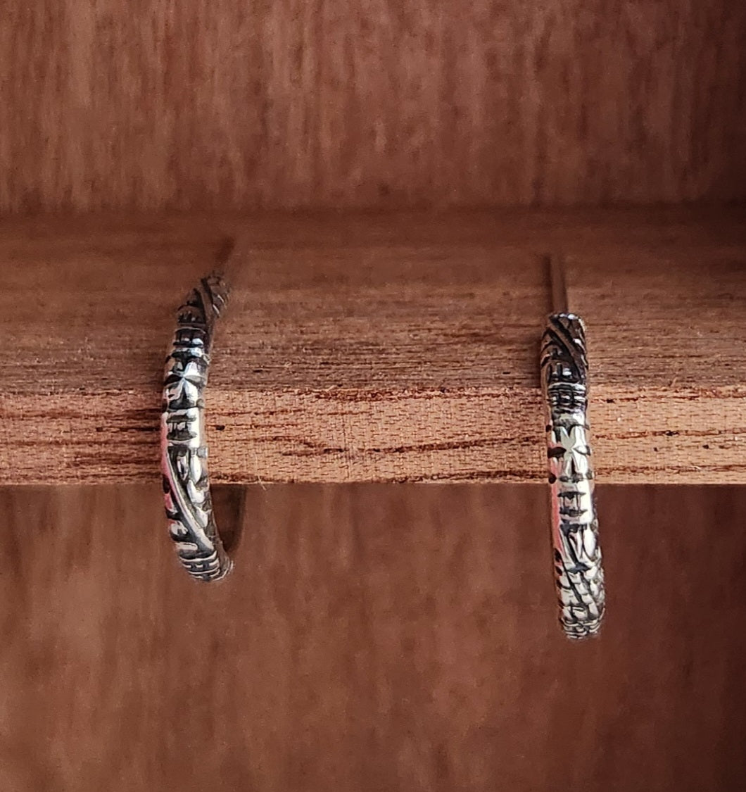 "Pattern 1" 925 silver, huggie hoop earrings