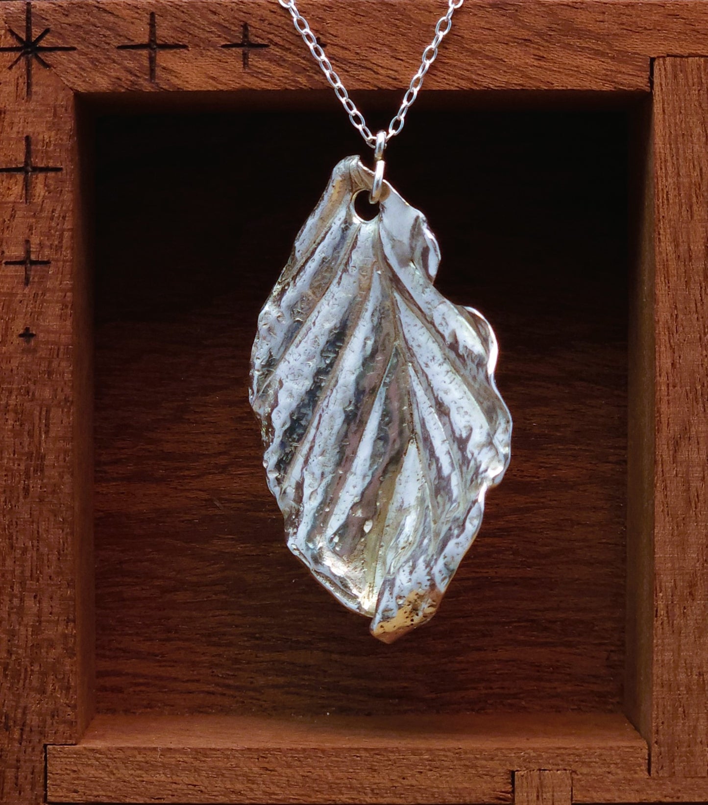 silver leaf pendant