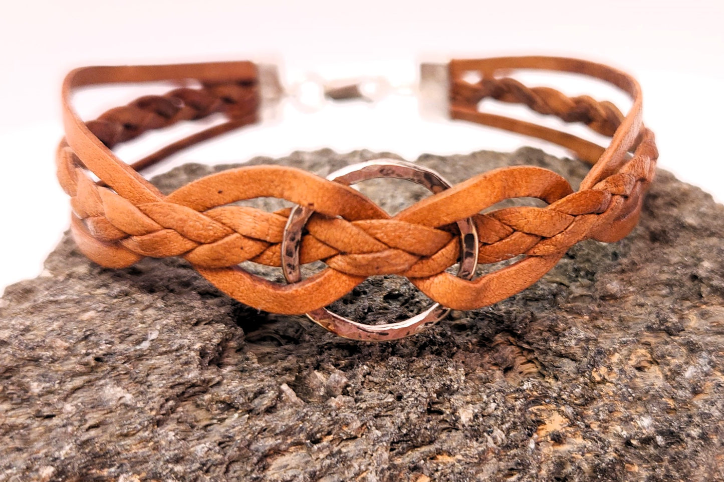 Eternity Bracelet - Saddle Tan